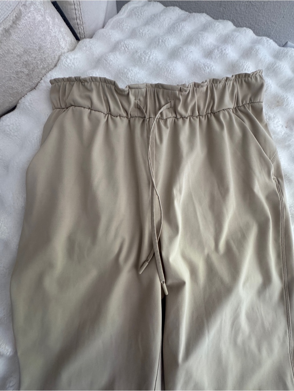 lululemon athletica Women's Drawstring Track Pants in Taupe